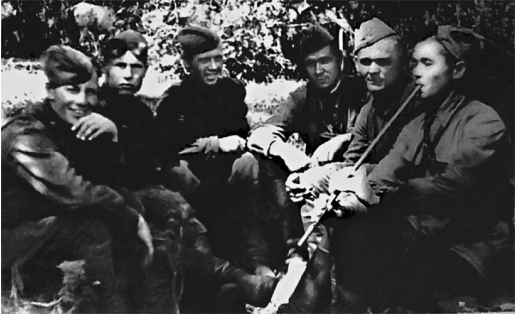 ЧЕРНИГОВ КАВАЛЕРИЯ ДИВИЗИЯҺЫ