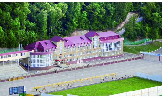 Спортивно‑оздоровительный комплекс “Биатлон”; The Biathlon sports and fitness centre