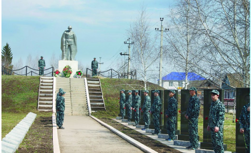 Аллея героев в с.Бакалы The Alley of Heroes in Selo Bakaly
