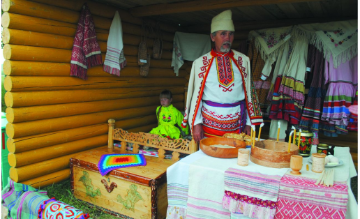 Марийский семик. Марийский историко-культурный центр. 2013. Mari semik. Mari historical and cultural center. 2013.