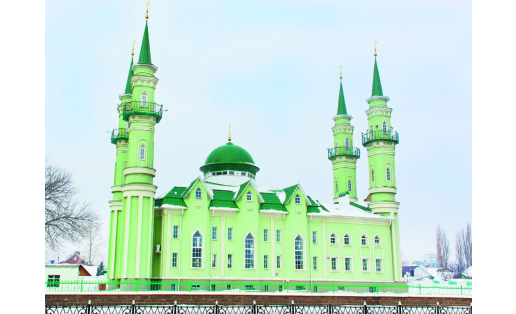 Соборная мечеть “Нур аль–Иман” в г.Стерлитамаке The Nur al-Iman Cathedral Mosque in Sterlitamak