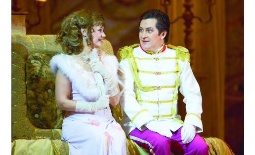 Сцена из оперетты “Сильва” И.Кальмана A scene from the Silva operetta by I.Kalman