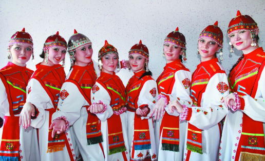 Чувашский вокальный ансамбль “Савни”. Стерлитамакский филиал БГУ, 2013 “Savni” Chuvash vocal ensemble. Sterlitamak branch of BSU, 2013