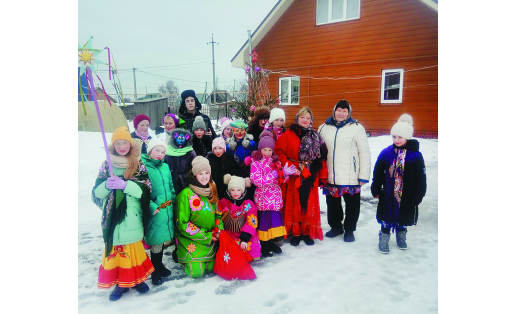 Колядование в с.Красный Яр Уфимского района РБ, 2020;  Kolyadovaniye participants in Krasniy Yar village, Ufimskiy District, RB. 2020