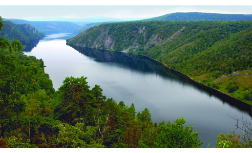 Национальный парк “Башкирия”. Река Нугуш The Bashkiriya national park. The Nughush River