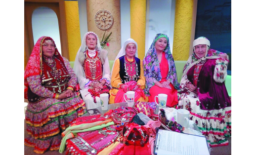 На телепередаче “Бахетнамэ”. 2019 Television show “Bekhetname”. 2019