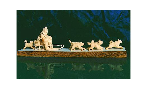 Г.Н.Березин. Собачья упряжка. Бивень мамонта. 1995