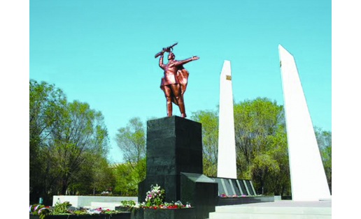 Мемориал “Вечный огонь” в сквере имени 30-летия Победы в г.Сибае Memorial Eternal flame in the Park named after the 30th anniversary of Victory in Sibay