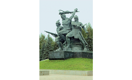 Л.В.Кузнецов, А.В.Семёнов. Памятник героям Октябрьской революции и Гражданской войны. Уфа, 1975 A monument to the heroes of the October Revolution and the Civil War by L.V.Kuznetsov and A.V.Semyonov. Ufa, 1975