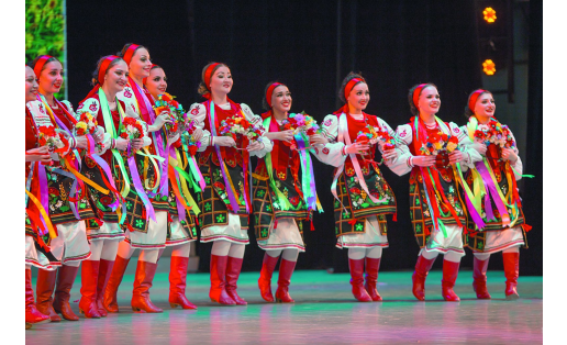 Народный ансамбль народного танца “Кружева” БГПУ:  украинский народный танец Ensemble of folk dance “Kruzheva”: Ukrainian folk dance