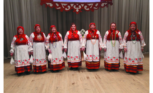 Фольклорный ансамбль “Русские узоры” Folklore ensemble “ Russian patterns”