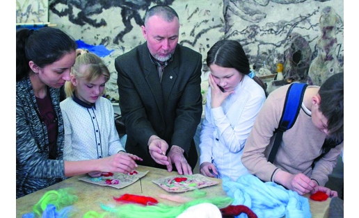 Мастер-класс по войлоковалянию в БГПУ. Workshop in felting