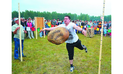 Состязание силачей. Strongmen competition