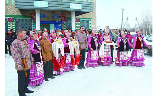 Народный фольклорный ансамбль кряшен “Сонэкэй”. Бакалинский р-н The Sonekey folk folklore ensemble of Kryashens. Bakalinsky Raion