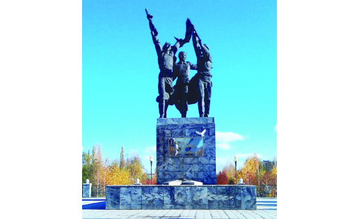 Памятник воинам, павшим в годы Великой Отечественной войны в г.Мелеузе Monument to the soldiers who fell during the Great Patriotic War, in Meleuz